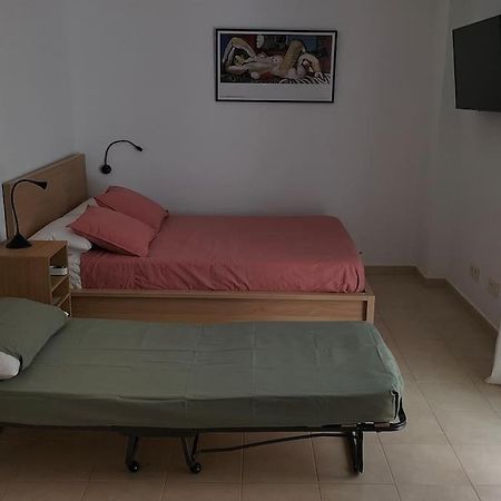 Estudio 52 Malaga Centrico Parking Gratuito Διαμέρισμα Εξωτερικό φωτογραφία