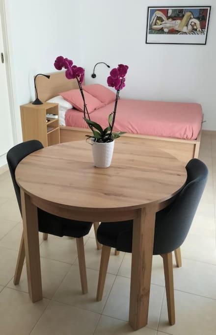 Estudio 52 Malaga Centrico Parking Gratuito Διαμέρισμα Εξωτερικό φωτογραφία