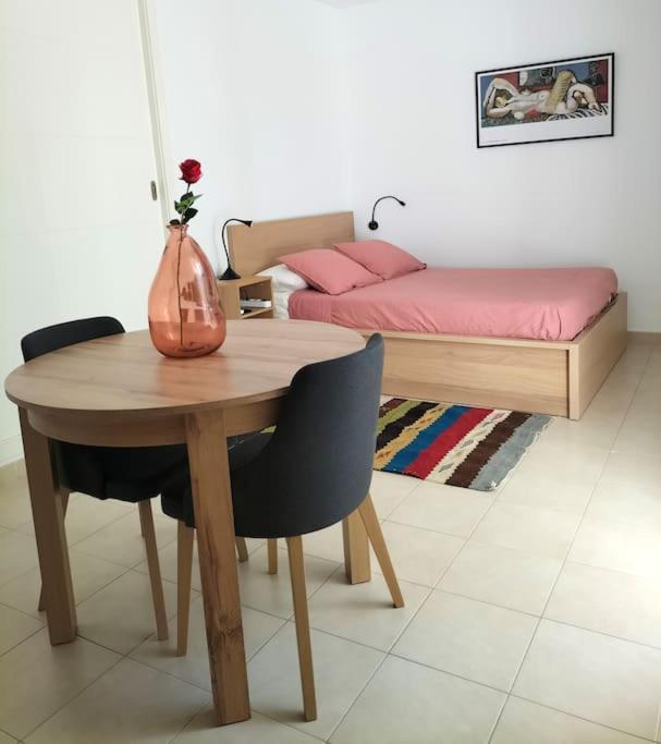 Estudio 52 Malaga Centrico Parking Gratuito Διαμέρισμα Εξωτερικό φωτογραφία