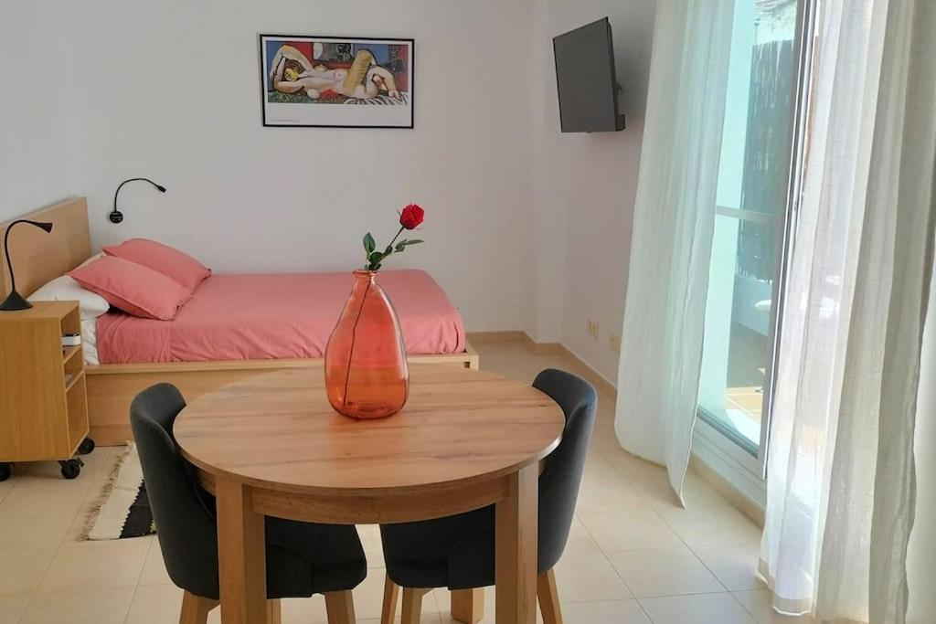 Estudio 52 Malaga Centrico Parking Gratuito Διαμέρισμα Εξωτερικό φωτογραφία