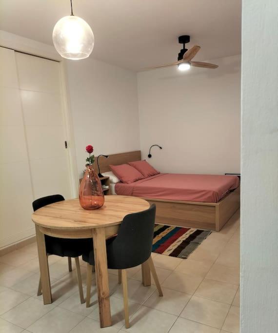 Estudio 52 Malaga Centrico Parking Gratuito Διαμέρισμα Εξωτερικό φωτογραφία